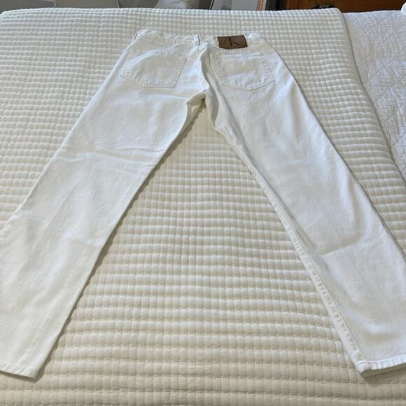 Calvin Klein White Vintage Jeans 32" Inseam Size 11 - Picture 3 of 6